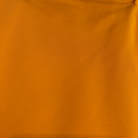 Underarmour Golf Shirt - Picture 3 of 3